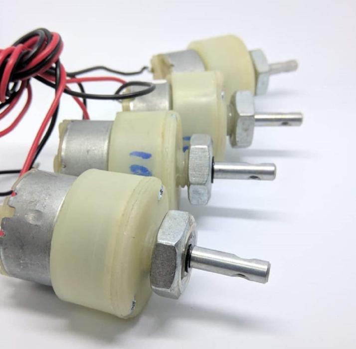 Buy 200 RPM 12V DC Gear Motor with 10x4 Wheel Set of 4 - Ideal for 4WD Robots