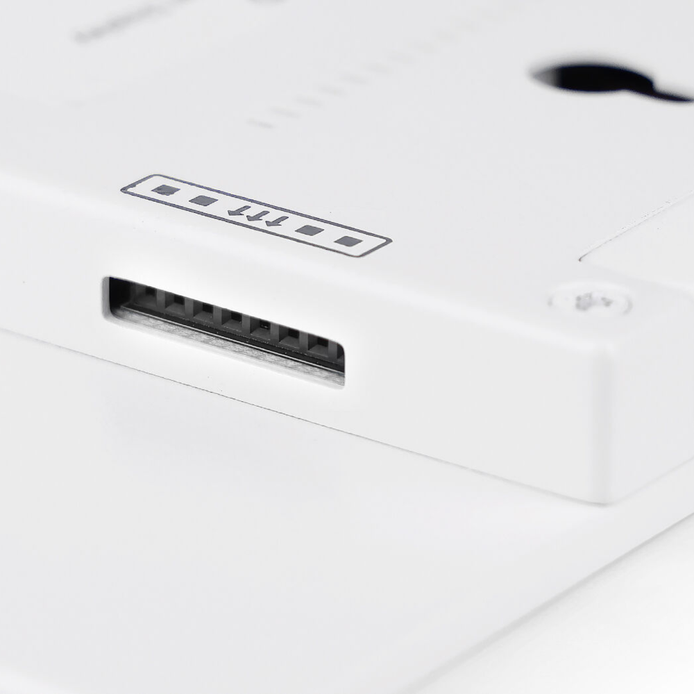 reTerminal E1002 – 7.3" Full-Color ePaper Display with ESP32-S3