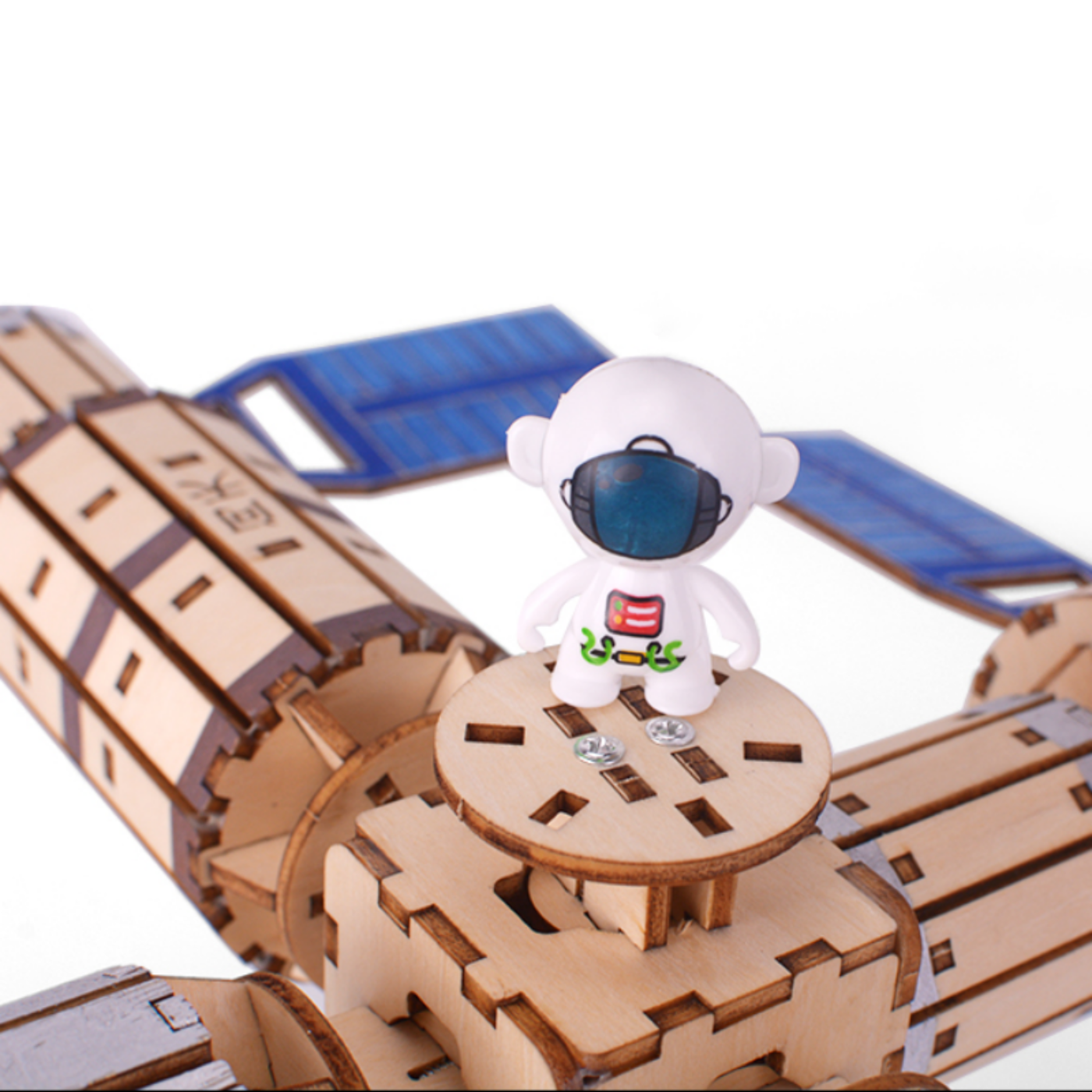 Pludo STEM Kit Orbital Explorer – DIY Space Station Science Kit for Kids 11–14 | Grade 6–8